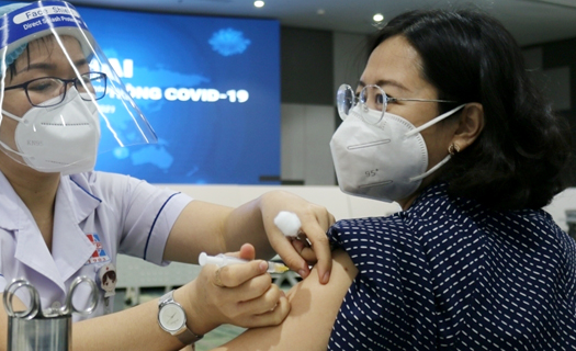 Bộ Y tế yêu cầu đẩy nhanh việc tiếp nhận, sử dụng vaccine COVID-19 hiệu quả